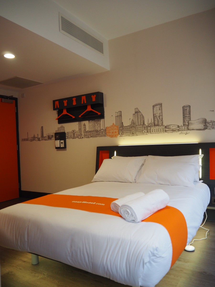 Easyhotel Super Budget Hotel Rooms In 40 Worldwide Locations